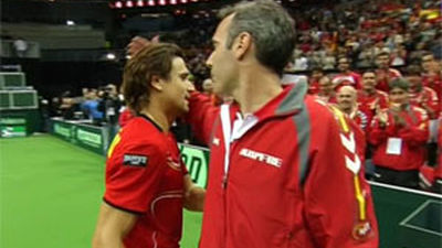 Ferrer vence a Stepanek y consigue el primer punto para España