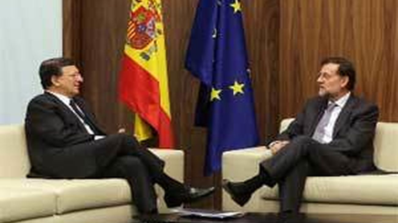 Barroso confirma a Rajoy que la UE no pedirá más ajustes a España este año