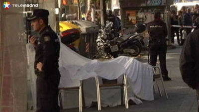 Un hombre se arroja al vacío Córdoba antes de ser desahuciado