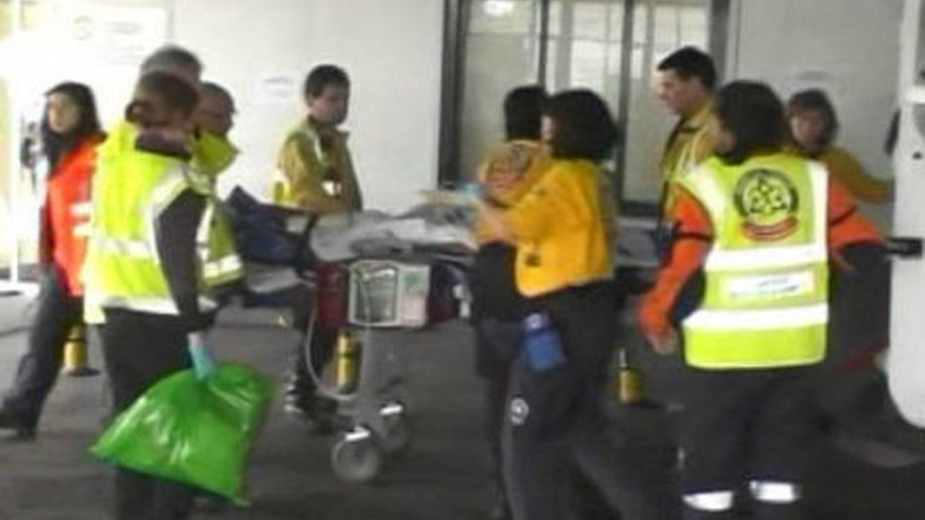 Cae desde un tercer piso mientras intentaba acceder a su casa por la fachada