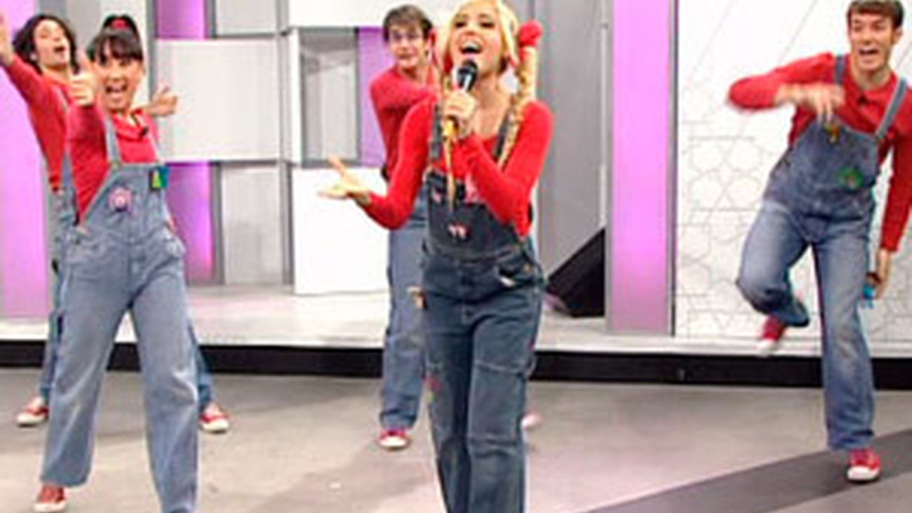 Actuación musical: Cantajuegos