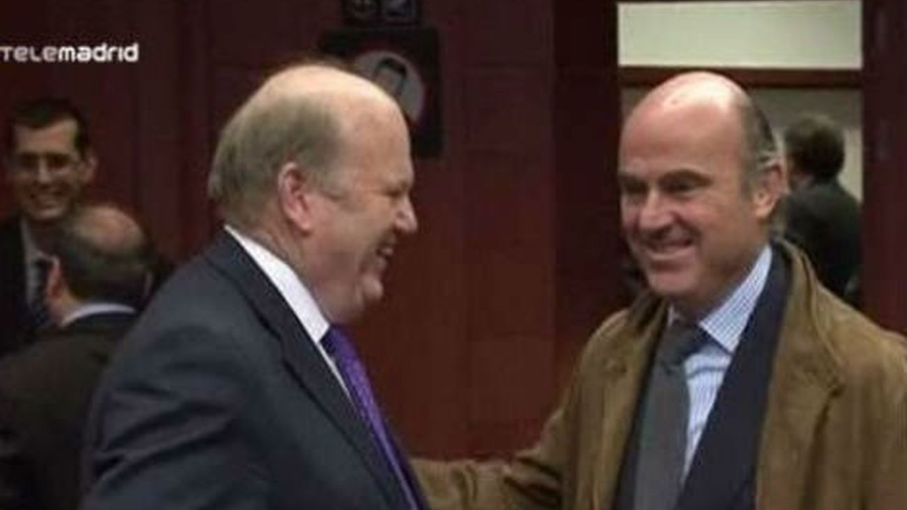 La eurozona no logra un acuerdo sobre el rescate heleno y alarga la agonía de Grecia