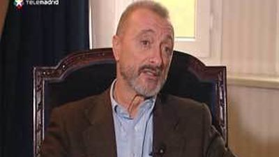 Arturo Pérez Reverte publica "El tango de la Guardia vieja"