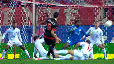 Raúl García mete el gol de la clasificación colchonera