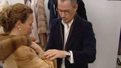 Santiago del Palacio presenta su colección en un desfile privado para sus clientas más fieles