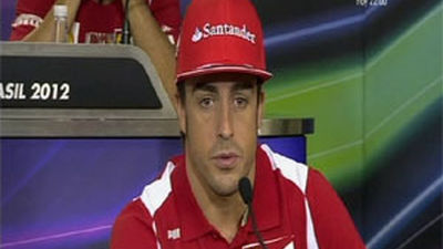 Alonso y Vettel se juegan el 'tricampeonato' más joven en Sao Paulo