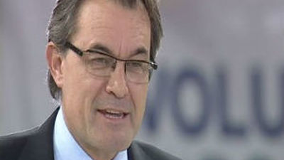 Más de 5,4 millones de catalanes están llamados a las urnas este domingo