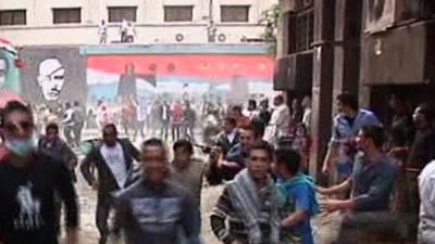 Los jueces egipcios deciden parar su trabajo en protesta contra Mursi