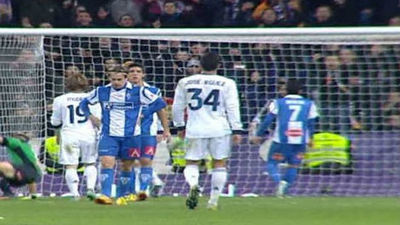 El Madrid le mete tres goles al Alcoyano con la grada a favor y en contra de Mourinho