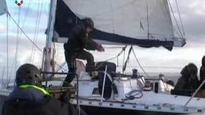 Intervienen en Huelva un velero con 50 litros de cocaína disuelta en agua mar