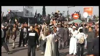 Decenas de miles de islamistas toman las calles para respaldar a Mursi