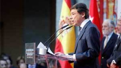 "El futuro de todos no puede decidirse desde el chantaje ni al margen de España"
