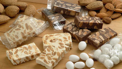 Los pasteleros cifran en un 20 % la caída de ventas de turrón esta Navidad