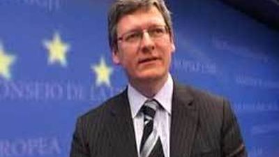 Bruselas pide a los Gobiernos que garanticen a los jóvenes empleo o prácticas en menos de 4 meses