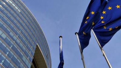 Bruselas propone subir el sueldo de los eurofuncionarios un 1,7% pese a la crisis