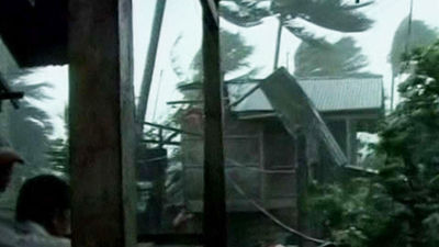 Elevan a 647 los muertos por el tifón "Bopha" en Filipinas