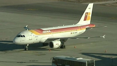 IAG acepta la propuesta del mediador para resolver el conflicto de Iberia