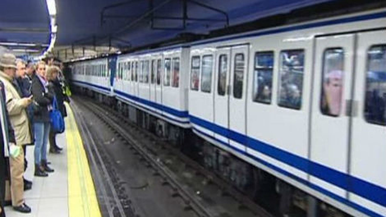 Madrid sufre la primera jornada de los 12 días de paros parciales en Metro