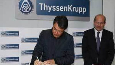 González: La Administración no debe obstaculizar las iniciativas económicas