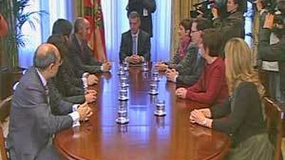 Los ochos consejeros vascos prometen sus cargos