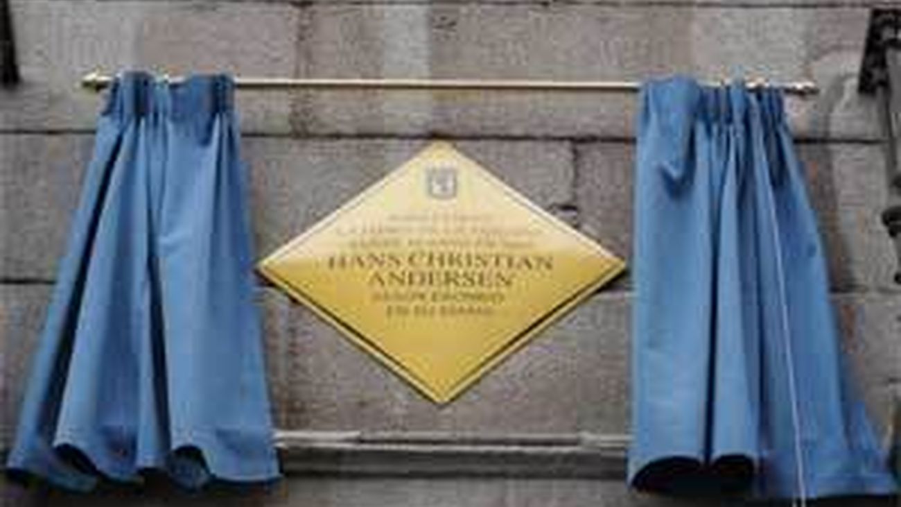 Hans Christian Andersen deja “huella” en Sol