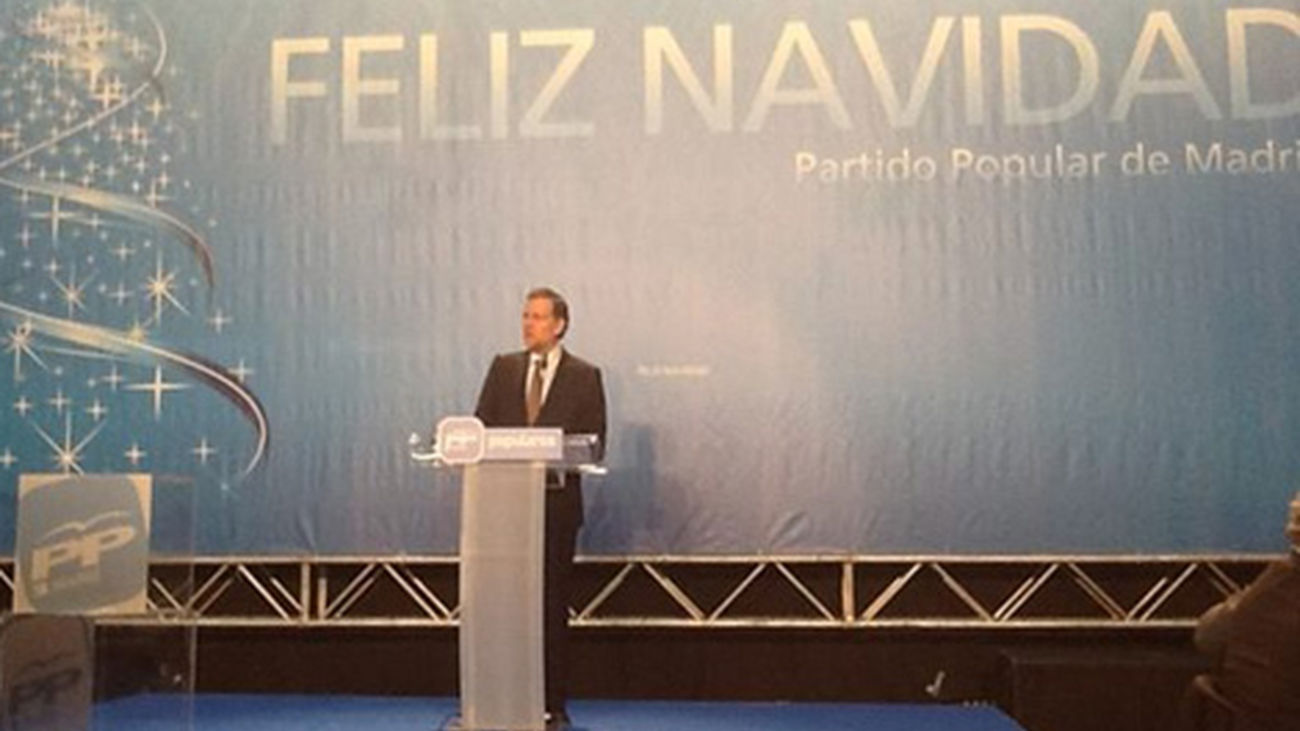 Rajoy avala las reformas "valientes" de González