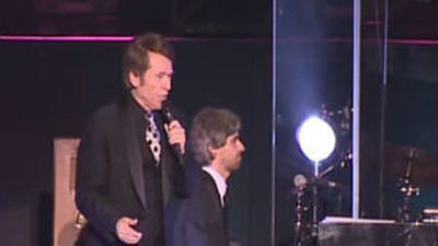 Raphael vuelve a casa por Navidad en el cierre de su última gira