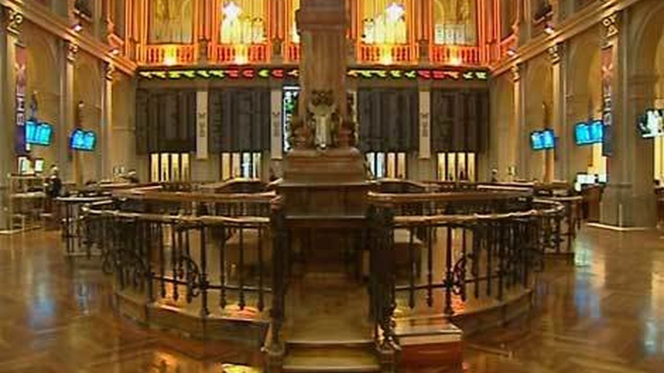 La bolsa española se sitúa en niveles de marzo 2012 tras subir el 3,43 %