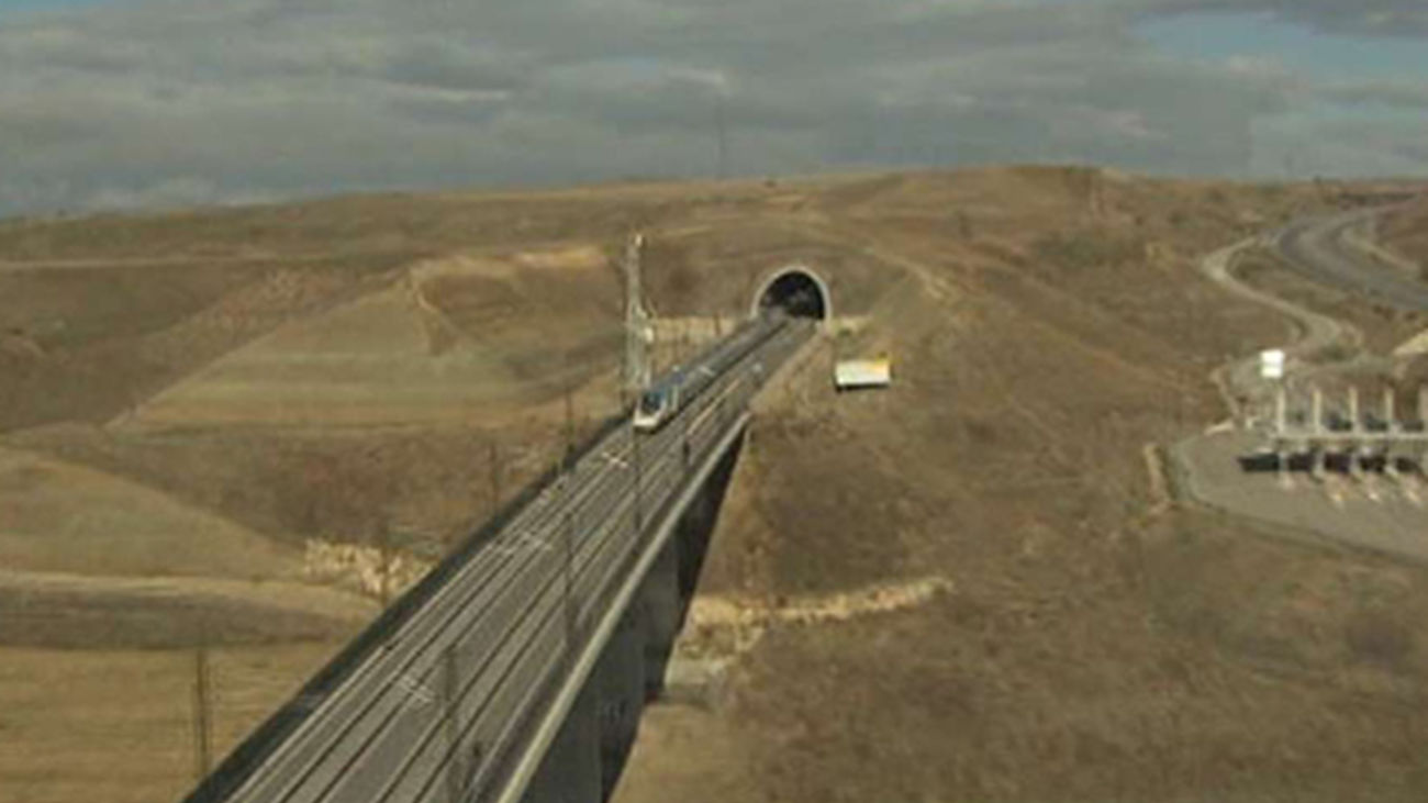 Renfe comercializa 7.500 billetes para el AVE  Figueres-Barcelona-Madrid en su primer día a la venta