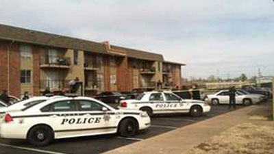 La policía encuentra a cuatro mujeres muertas en un apartamento en Oklahoma