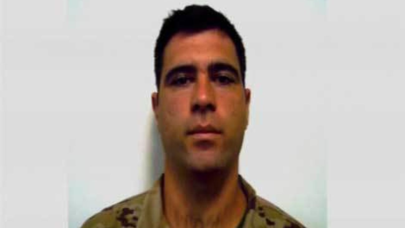 Defensa concede la cruz al mérito con distintivo rojo al sargento fallecido