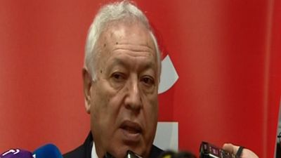 Margallo recuerda a Hague que España debe cumplir la normativa UE en Gibraltar