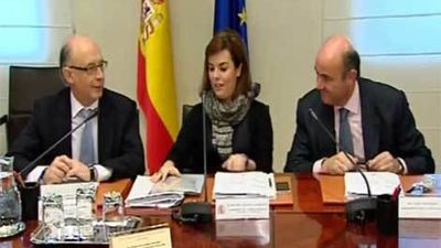 El Gobierno encarga estudio para ver qué órganos de la Administración elimina