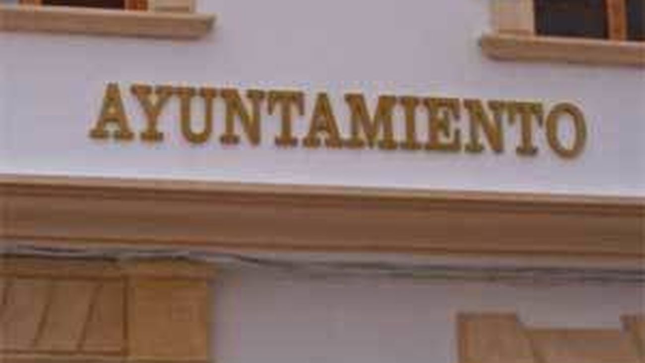 Una quinta parte de alcaldes y presidente de Diputación supera en sueldo a Rajoy