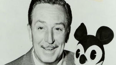 Philip Glass cree que ha hecho en su ópera "un buen retrato" de Walt Disney