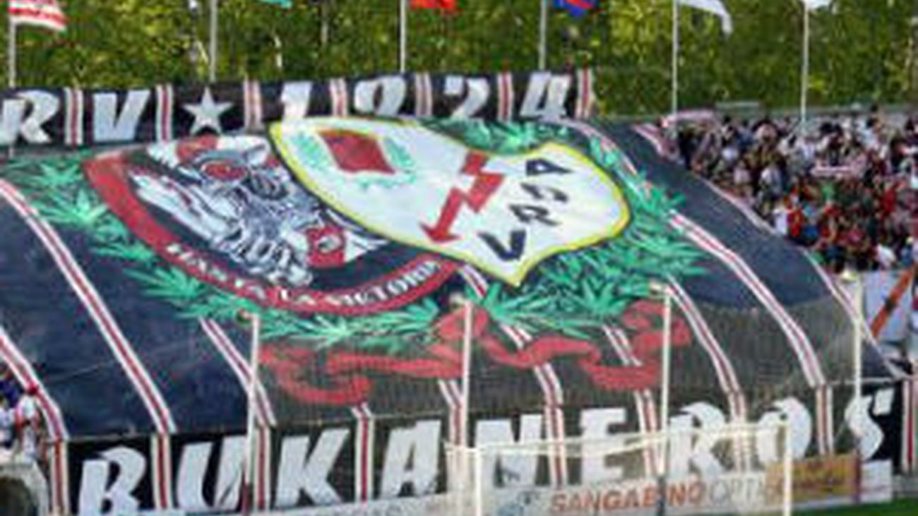 Proponen un multazo de 40.000 euros al Rayo por apoyar sus equipos a los Bukaneros