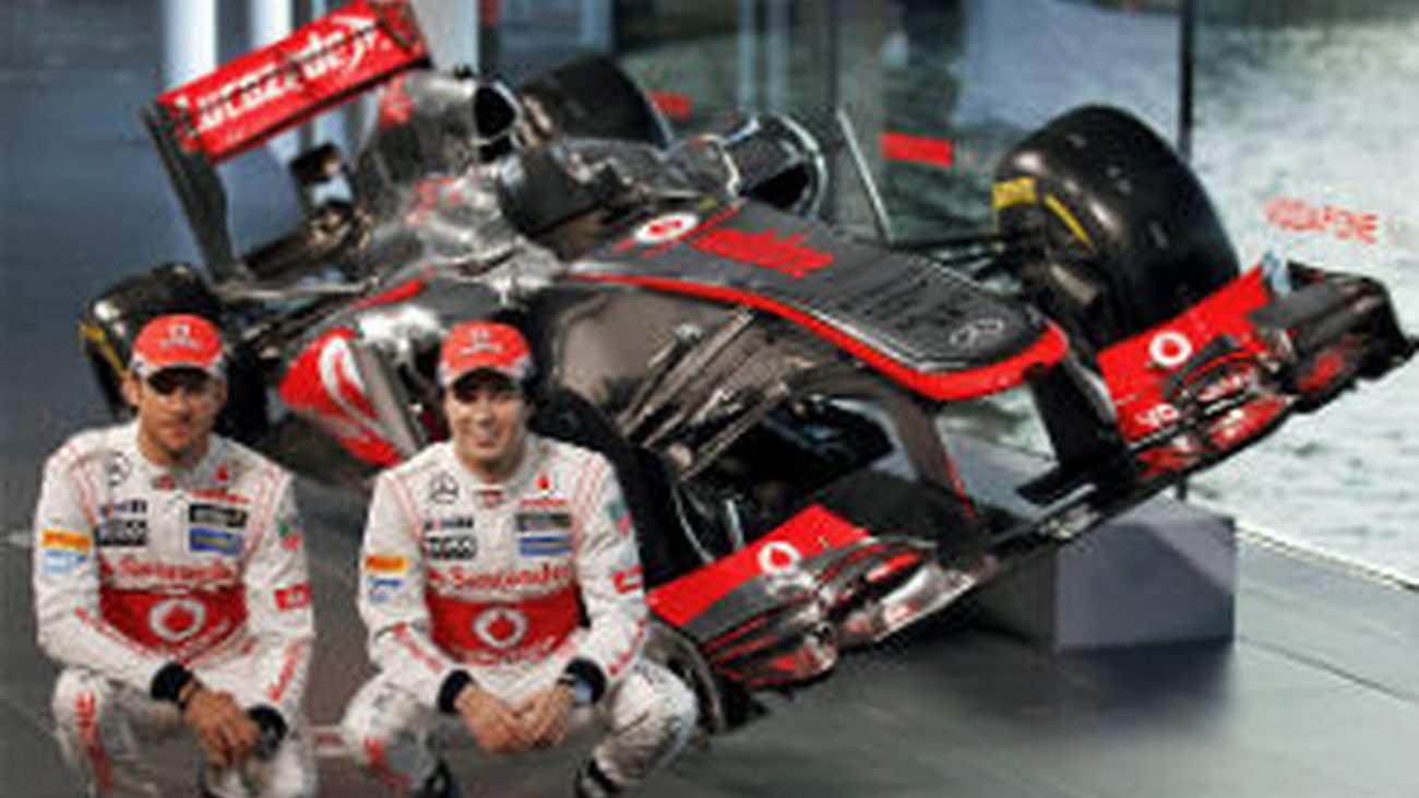 McLaren presenta el MP4-28 de Button y Pérez