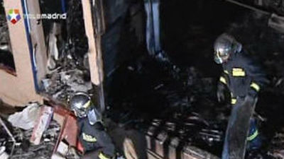 Evacuado un edificio de tres alturas en Ciempozuelos tras una explosión en un bajo comercial