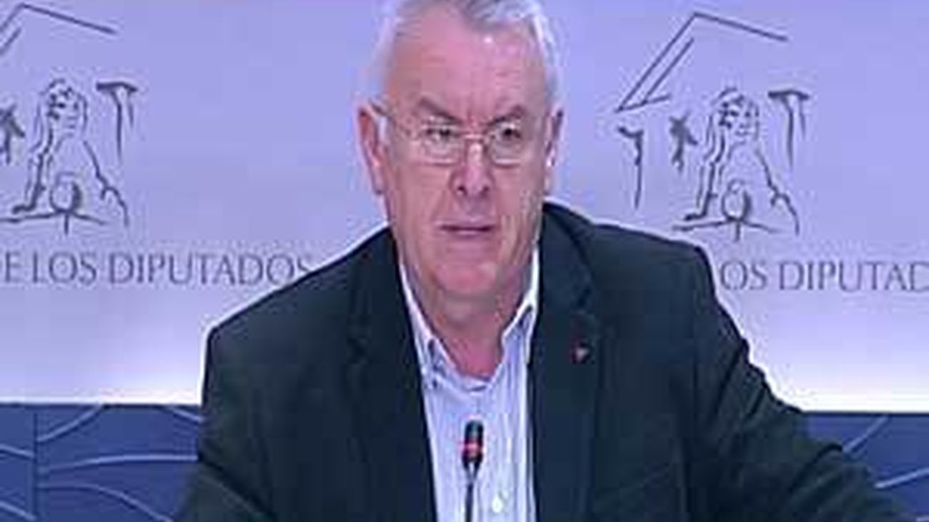 Cayo Lara: el Gobierno del PP está propiciando un "estallido social"