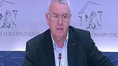 Cayo Lara: el Gobierno del PP está propiciando un "estallido social"