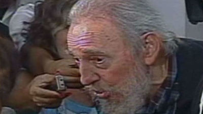 Fidel Castro reaparece para acudir a votar en las elecciones cubanas