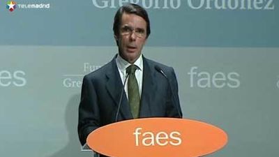 Aznar apela a respetar el "legítimo mandato electoral" del PP