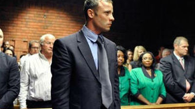 La Fiscalía pide condenar a Pistorius por asesinato y elevar su pena a 15 años