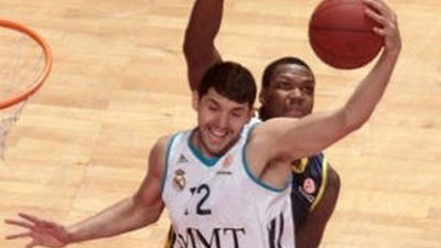 Trabajada victoria del Real Madrid ante el Alba (77-72)