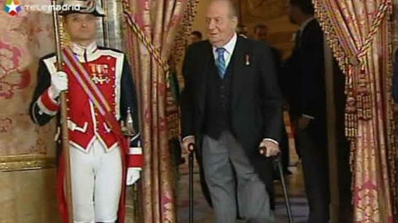 El Rey no tiene ninguna intención de abdicar ni Zarzuela trabaja en un plan de este tipo