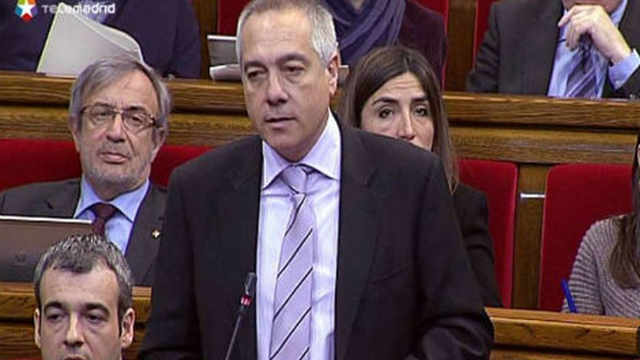 El PSC forzará a Mas a votar en Parlament el texto del Congreso por el diálogo