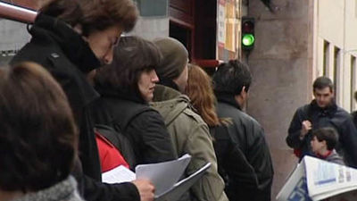 Paro, situación económica y corrupción siguen encabezando problemas españoles