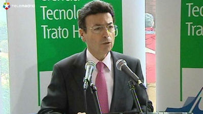 El Rey comienza su rehabilitación y continúa su evolución "positiva"