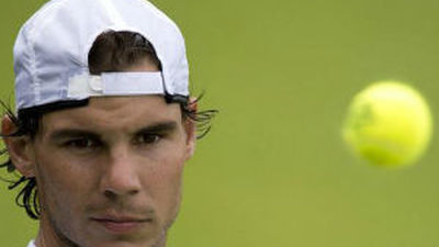 Nadal: "Quiero probar mi rodilla en cemento"