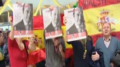 Concentración de empleados Iberia en la T4 y cancelación de 265 vuelos